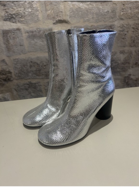 BOTTINES EN CUIR - ISABEL MARANT